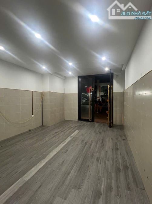 BÁN CĂN SHOPHOUSE TÒA ECOLAKE VIEW 32 ĐẠI TỪ, 35M2 X 2 TẦNG, SỔ LÂU DÀI