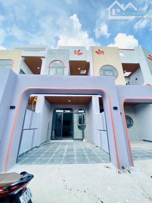 Bán Nhà 1 Trệt 1 Lầu Phường Tân Vạn đối diện Chung cư Fresia Tân Vạn, gần Ngã 3 Tân Vạn