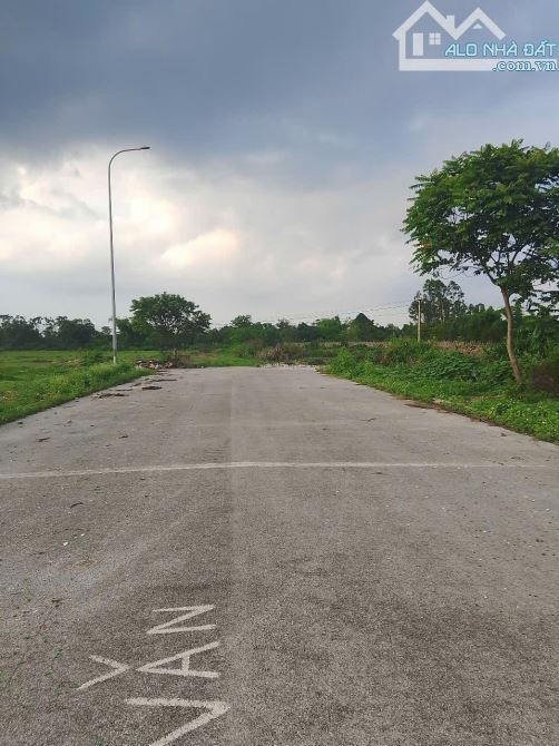 Bán LÔ GÓC Giãn Dân Đạo Chân Phường Kim Chân - Bắc Ninh