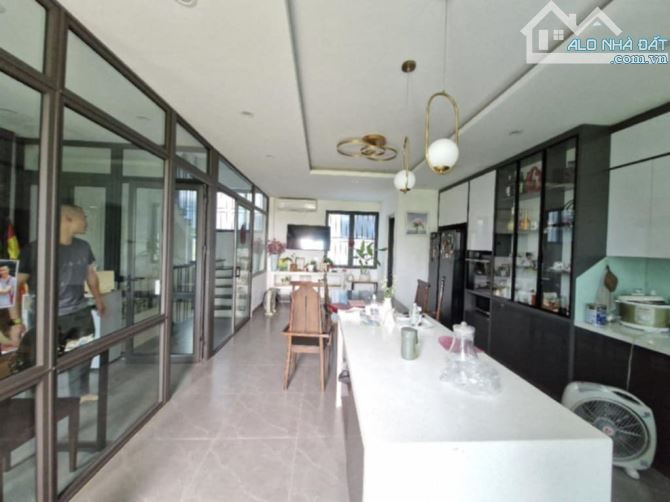 Bán nhà Triều Khúc - phân lô diện tích rộng  - 2 mặt ngõ - ô tô tránh -đầu tư - giá đầu tu - 2