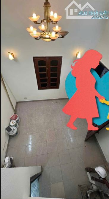 Bán Nhà Lò Đúc:5 Tỉ,DT Vuông 30m,Sổ MT 10m,ÔTô 25m,4T, Ko Lỗi,Ko QH