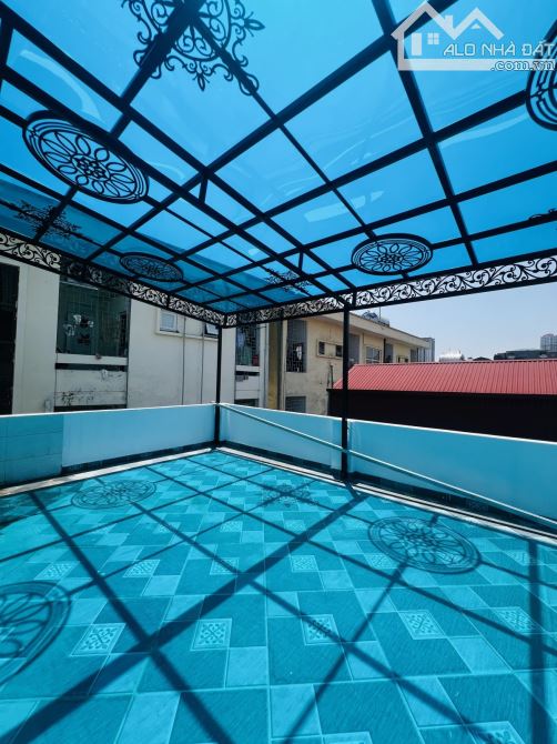 BÁN NHÀ BẾ VĂN ĐÀN – 54M² x 5 TẦNG -Ô TÔ TRÁNH THANG MÁY GIÁ 13.5 TỶ