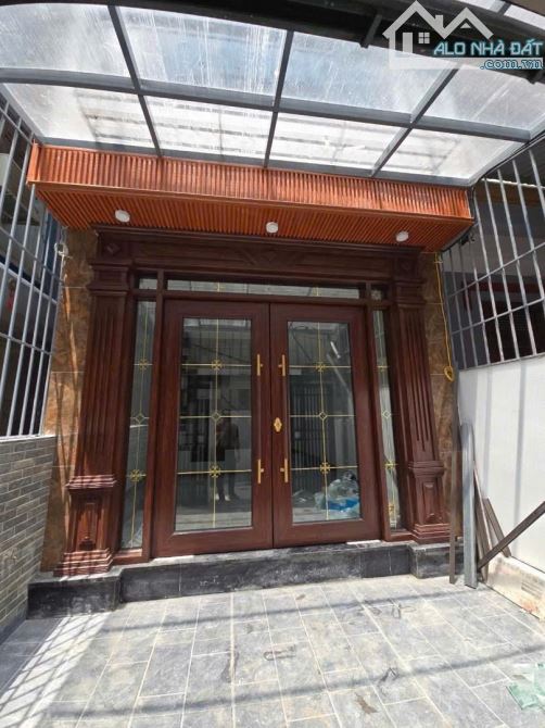 BÁN NHÀ LÔ GÓC BÙI XƯƠNG TRẠCH – 56M² – 5 TẦNG – THANG MÁY – Ô TÔ LÙI CỬA – 13.X TỶ