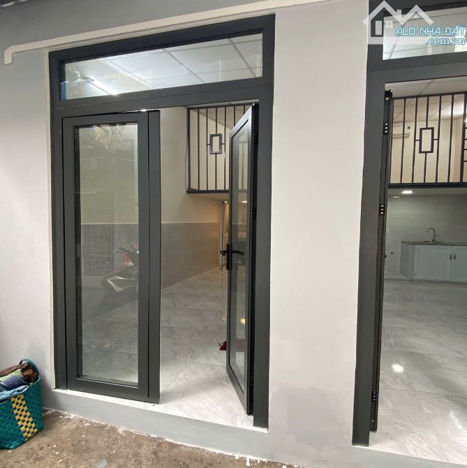 Bán nhà Cách Mạng Tháng Tám – Quận 3 – 4.6 x 6.4 m – Giá 3.8 tỷ