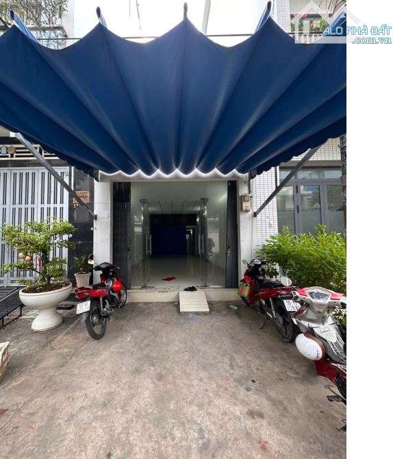 Cho thuê nhà HXH 10m Lũy bán bích, tân phú, dt 4 x 20m, nhà 1 lửng, giá 12tr/th