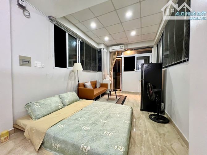 Cho thuê căn hộ Q4, ngay Nguyễn Tất Thành, gần ĐH Luật, ĐH Nguyễn Tất Thành, Chợ Xóm Chiếu