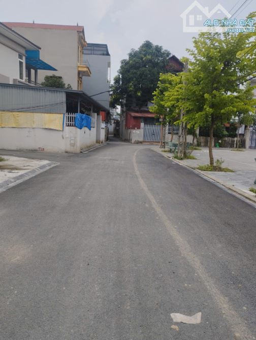 🔥 Hàng Hiếm Nam Hồng , Lô Đất Đẹp Giá Chỉ Nhỉnh 4 TỶ 🔥