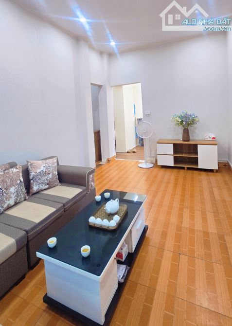 CĂN PENHOUSE 88M² KHU TT CẦU BƯƠU 3 NGỦ FULL NỘI THẤT, Ô TÔ 2.5 TỶ