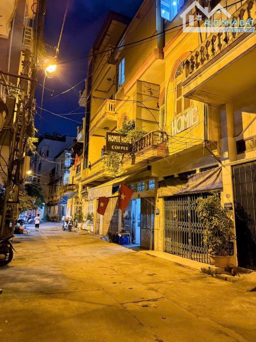 PHÂN LÔ, OTO TRÁNH, KHU VỰC HIẾM NHÀ BÁN, CHỦ TỰ XÂY, KHU VIP AO SEN, 2 MẶT NGÕ TRƯỚC SAU.