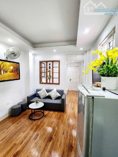 NHỈNH 1 TỶ – SỞ HỮU CĂN HỘ ĐẸP VƯƠNG THỪA VŨ 32M² – 1 NGỦ – THANG MÁY