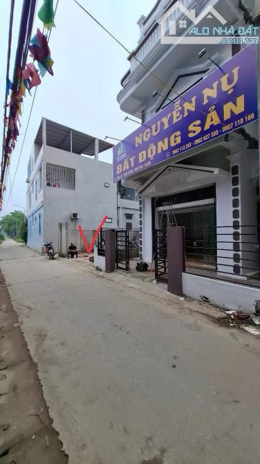 Chính chủ vỡ nợ bán gấp 77m trục chính bảo lộc - võng xuyên giá 3 tỷ 350