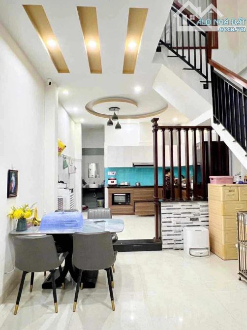 🏠 NHÀ 3 TẦNG , KIỆT HOÀNG DIỆU -HẢI CHÂU - ĐÀ NẴNG . GIÁ 4,X TỶ , DT 58M2