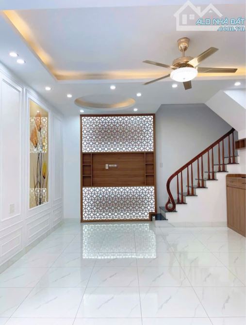 🏠 BÁN NHÀ 3 TẦNG CĂN GÓC – KỲ BÁ, TP. THÁI BÌNH