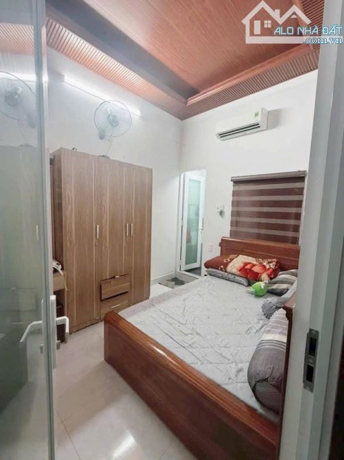 Cần bán nhà mặt tiền 3 tầng khu hồ sinh thái Đống Đa