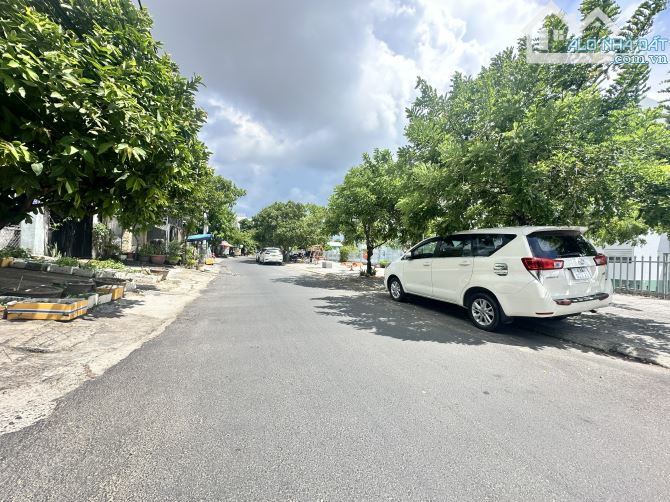 Bán lô đất đường ô tô 6m gần đường K20 - đất vuông vức đẹp