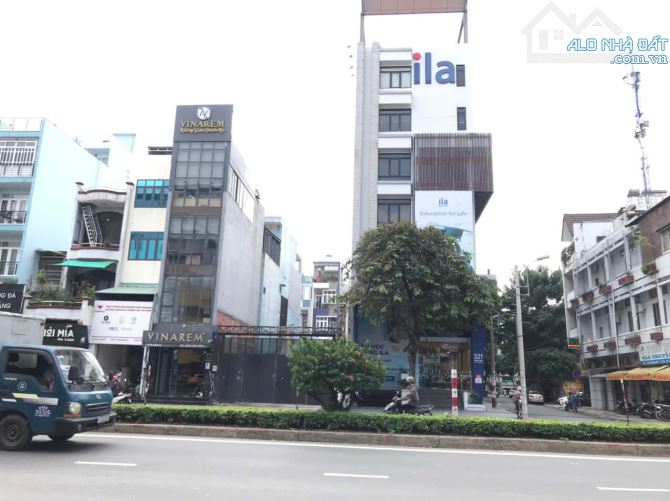 Bán nhà 2 mặt tiền trước sau đường Cộng Hòa, P13, Tân Bình. DT: 7.1m x 32m, giá 68 tỷ