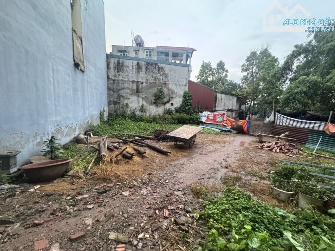 Bán đất thúy lĩnh 70M ô tô cách 40M hoàng mai