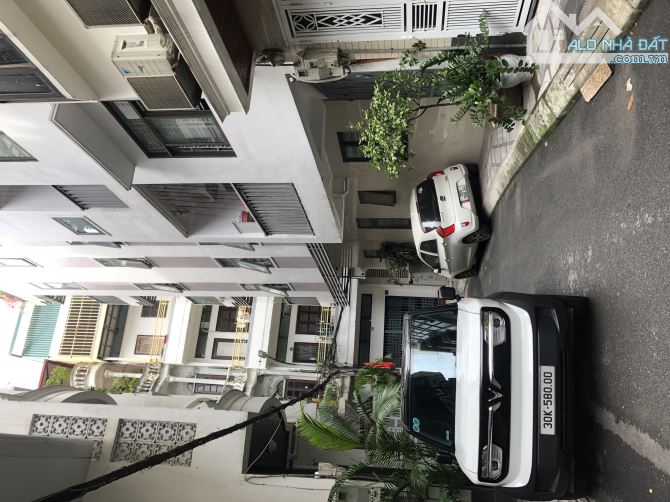 BÁN NHÀ PHỐ HUỲNH THÚC KHÁNG - 52m- 4 TẦNG- PHÂN LÔ OTO TRÁNH KINH DOANH NGÀY ĐÊM.