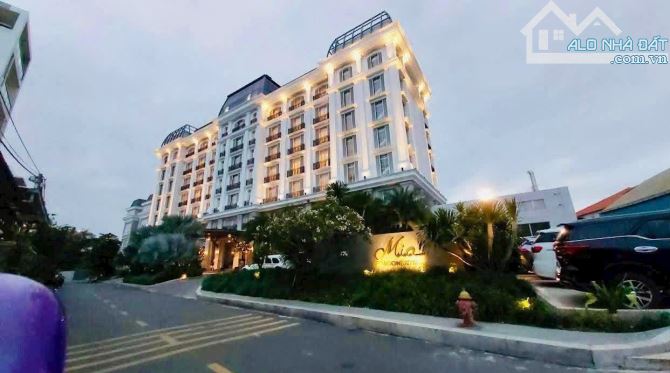 Bán khuôn đất đối diện khách sạn ven sông 5 sao Mia Saigon, 195m2 chỉ nhỉnh 37 tỷ