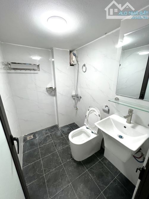 Chính chủ cho thuê phoàng keieru CCMN mới 100% full đồ -, vị trí đắc địa chỉ xách vali vào