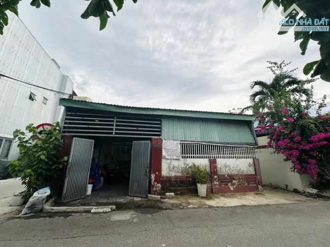 Giảm giá sâu bán vị trí 4 mặt tiền độc lạ đường Trần Hữu Độ giao Mỹ Thị KĐT Nam Việt Á