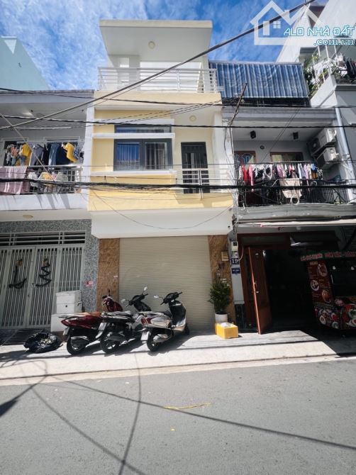 Nhà Mặt Tiền đường số, P. Tân Phú (cũ) , Quận 7 , 2 Tầng , giá 10tỷ5