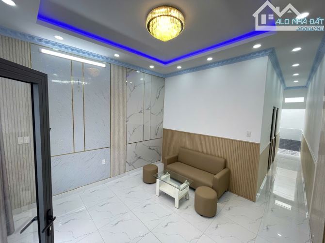 BÁN NHÀ CÁCH PHÚ MỸ HƯNG 500M,PHẠM HỮU LẦU,PHÚ MỸ QUẬN 7,41M2(4X10.5)-2PN-GIÁ 3.55 TỶ
