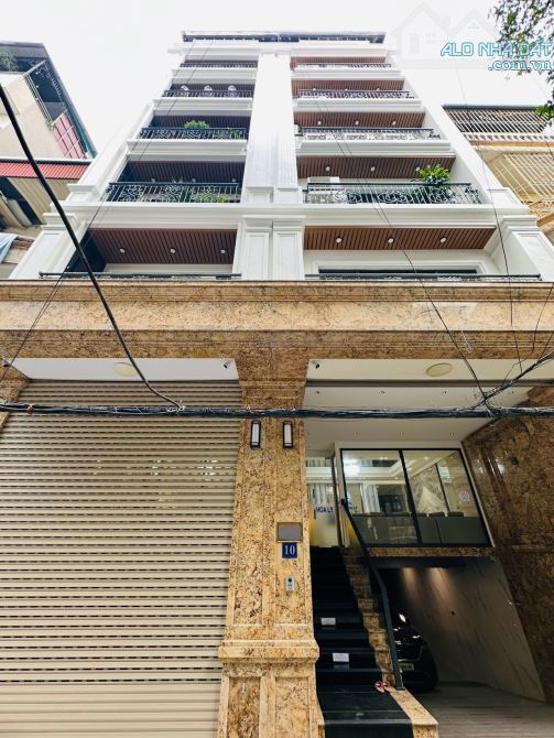 Độc hiếm - Toà nhà Aparment ngay mặt phố Liễu Giai, Ba Đình. DT: 115m2 x mt 5.6 x 7T.