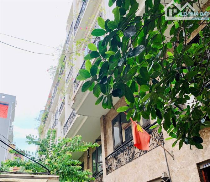 💥HOÀN TOÀN ĐẸP: Võng Thị 45.2m2, 5t, sát phố, nhà đẹp, full NT, 3 thoáng, gần Hồ Tây