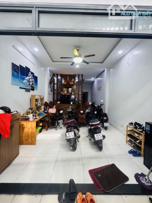 Bán Nhà Lê Trọng Tấn - Hẻm 6m - 3 Lầu - 56m2 - Nhỉnh 5 Tỷ