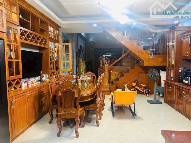 💥NHÀ ĐẸP 4 TẦNG KIÊN CỐ NGAY PHẠM VĂN BẠCH PHAN HUY ÍCH - DT CHUẨN 5M x 20M - NỘI THẤ