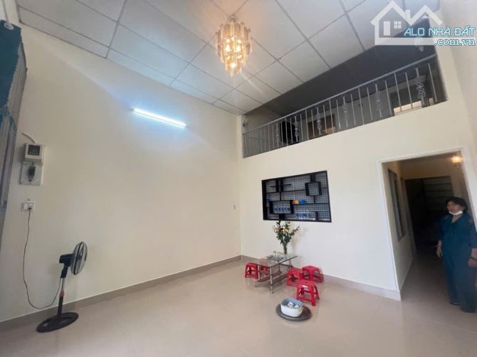 Bán nhà C4 Hẻm Xe Hơi gần đường Linh Đông,Phường Linh Đông Thủ Đức,NGANG 4,5M
