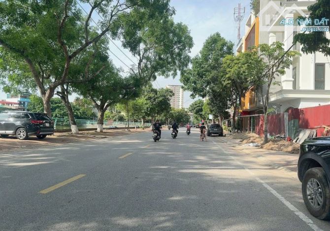 BÁN LÔ ĐẤT ĐẸP VIEW HỒ - Kinh Bắc - Bắc Ninh