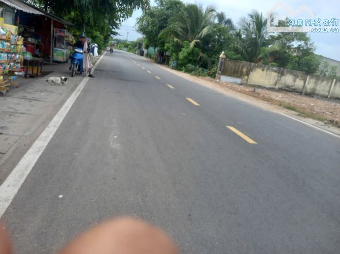 BÁN ĐẤT MT NHỰA, PHÚ AN, TP.BẾN CÁT, DT:7x59, TC100M2, SHR, GIÁ 3,1 TỶ