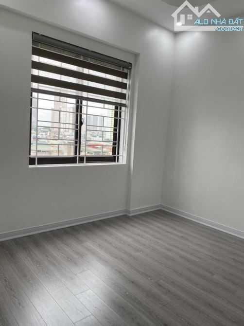 Cần bán căn hộ 65m2, 2 PN toà  Văn Quán, Hà Đông Giá 4.38 tỷ