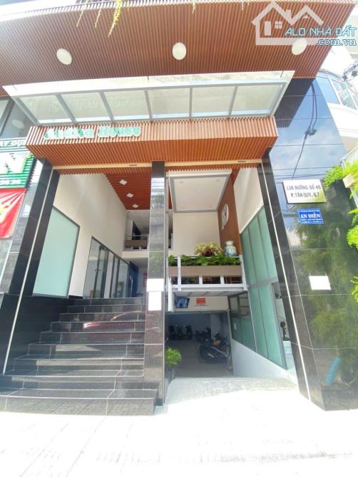 Bán tòa nhà Căn hộ đẳng cấp tại đường 45-Nguyễn Thị Thập. 14x20m. Hầm+6t. chỉ 70 tỷ