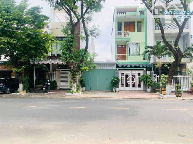 LÔ ĐẤT ĐẸP! ĐƯỜNG 10M5 TRẦN NGUYỄN ĐÁN, HÒA MINH - CÁCH BIỂN 400M- GIÁ CHỈ: 6.550 TỶ!