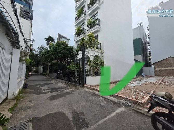 QUÁ HIẾM, ĐẤT NGỌC THỤY, ÔTÔ TRÁNH, DT RỘNG , GIÁ ĐẦU TƯ