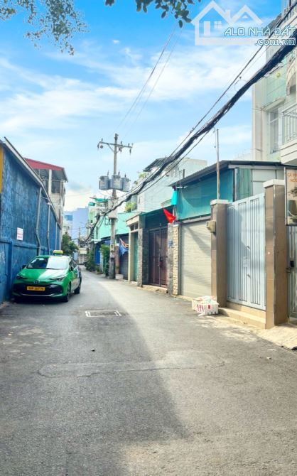🆘 NHỈNH 4 TỶ 🚘 HẺM XE HƠI THÔNG - 3 TẦNG BTCT - NGANG HƠN 4M - GẦN LOTTEMART N.V.L