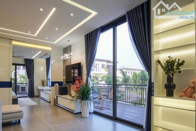 SIÊU PHẨM THẢO ĐIỀN! BÁN NHÀ MT QUỐC HƯƠNG, QUẬN 2 (17X25M,HẦM + 5 TẦNG, HĐT 150 TRIỆU)