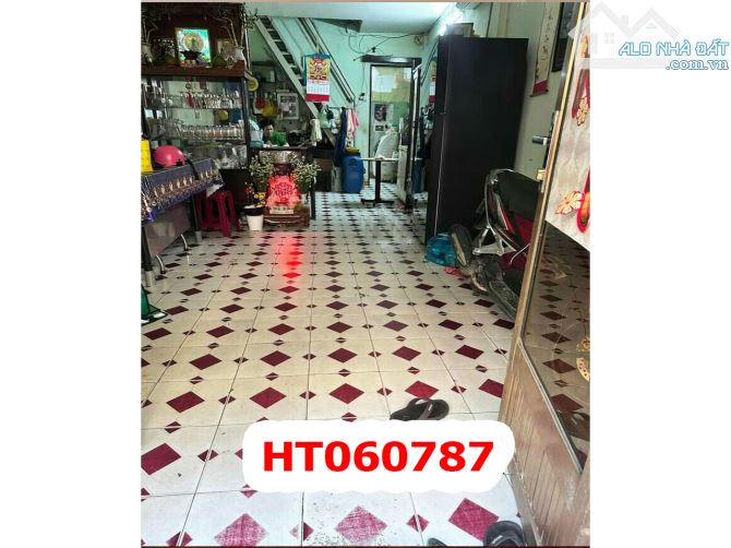 Nhà Hẻm Bình Tiên - 4 x 10M - 4,2 Tỷ - Khu Trung Tâm, Gần Chợ Lớn