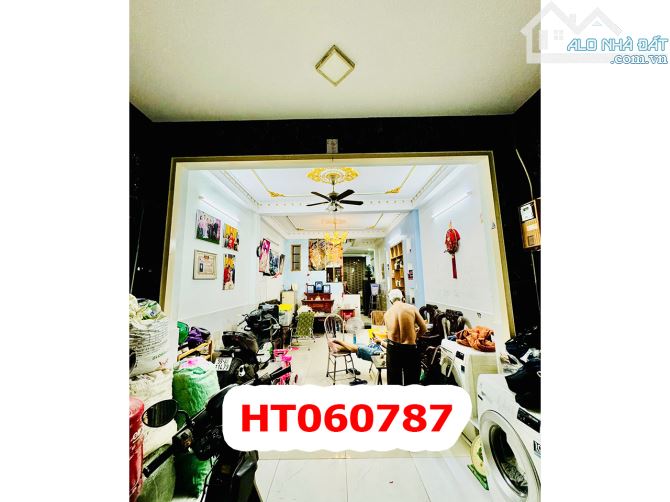Nhà MT Bà Lài - 3 x 13,5M - 8,2 Tỷ - Giáp Khu Bình Phú