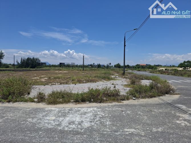 Bán lô đất view sông 2 mặt tiền đường lớn khu Hà My , Điện Dương , Điện Bàn , Quảng Nam