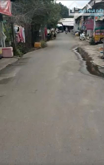 BÁN ĐẤT MT NHỰA, P.TÂN ĐỊNH, TP.BẾN CÁT, DT:9x67, NỞ HẬU 34M, TC100M2, SHR, 8,0 TỶ TL