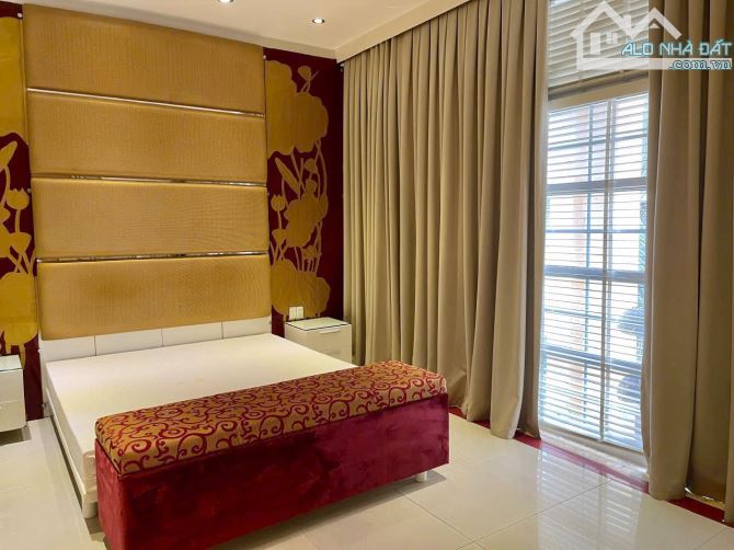 Bán nhà hẻm xe hơi quận 3,Lê Văn Sỹ, 3 Tầng,68m2, nở hậu 5.8m, cho thuê 380tr/năm, 13 Tỷ