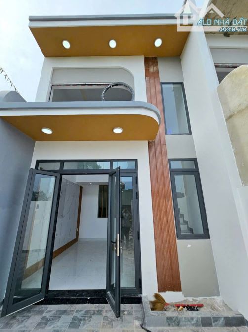 BÁN NHÀ ĐẸP NGAY CUỐI ĐƯỜNG ĐỒNG KHỞI,SỔ RIÊNG THỔ CƯ,GIÁ CHỈ1TỶ690TR