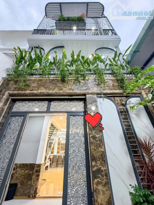 Gấp gấp tôi cần bán nhà trần khánh dư - quận 1 giá 6tỷ680/ 64m2 sổ sẵn