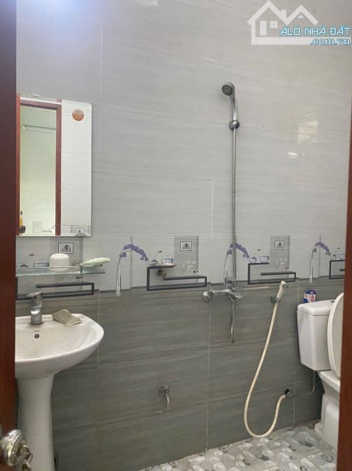 Bán nhà trục kinh doanh Tây Sơn.Trần lãm