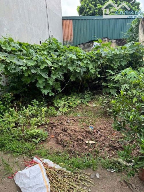 Bán 40m đất Đại Áng sổ vuông ngõ nông, sát phố vô cùng đẹp giá chỉ 3,6 tỷ