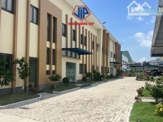 CHO THUÊ KHO XƯỞNG 10.000M2 TRONG KHU CÔNG NGHIỆP TẠI CẦN GIUỘC, LONG AN